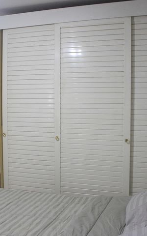 Casa à venda com 242m², 4 quartos e 4 vagasSuíte 2