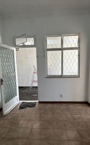 Casa para alugar com 194m², 4 quartos e 2 vagasSala