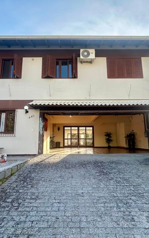 Casa para alugar com 391m², 5 quartos e 3 vagas Casa para alugar com 391m², 5 quartos e 3 vagasGaragem