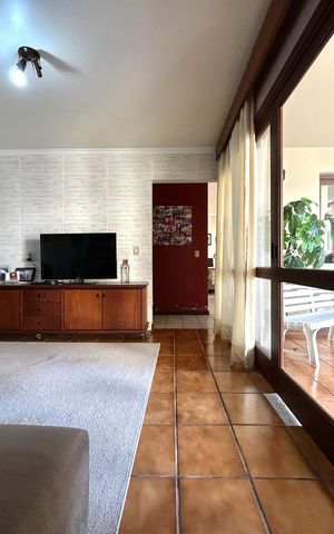 Casa para alugar com 391m², 5 quartos e 3 vagas Casa para alugar com 391m², 5 quartos e 3 vagasSala 2