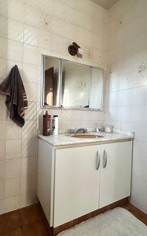Casa para alugar com 391m², 5 quartos e 3 vagas Casa para alugar com 391m², 5 quartos e 3 vagasBanheiro