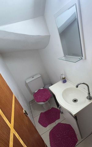 Casa de condomínio à venda com 81m², 3 quartos e 1 vaga Casa de condomínio à venda com 81m², 3 quartos e 1 vagaBanheiro