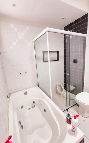 Casa para alugar com 600m², 5 quartos e 1 vagaBanheiro 2° andar 