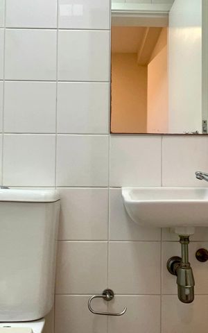 Apartamento à venda com 165m², 4 quartos e 3 vagas Apartamento à venda com 165m², 4 quartos e 3 vagasBanheiro de serviço