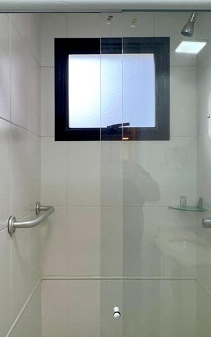 Apartamento à venda com 165m², 4 quartos e 3 vagas Apartamento à venda com 165m², 4 quartos e 3 vagasBanheiro
