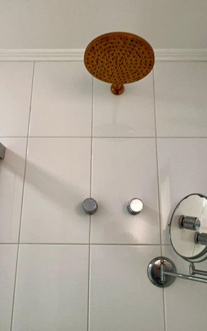Apartamento à venda com 165m², 4 quartos e 3 vagas Apartamento à venda com 165m², 4 quartos e 3 vagasBanheiro da Suíte 2