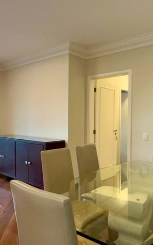 Apartamento à venda com 165m², 4 quartos e 3 vagas Apartamento à venda com 165m², 4 quartos e 3 vagasSala de Jantar