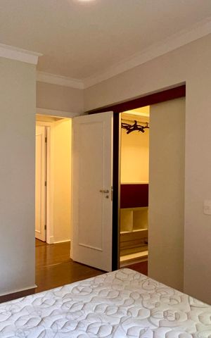 Apartamento à venda com 165m², 4 quartos e 3 vagas Apartamento à venda com 165m², 4 quartos e 3 vagasSuíte 2