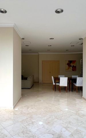 Apartamento à venda com 165m², 4 quartos e 3 vagas Apartamento à venda com 165m², 4 quartos e 3 vagasSalão de Festas