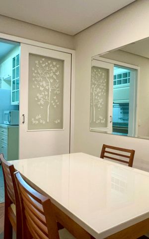Apartamento à venda com 165m², 4 quartos e 3 vagas Apartamento à venda com 165m², 4 quartos e 3 vagasCopa