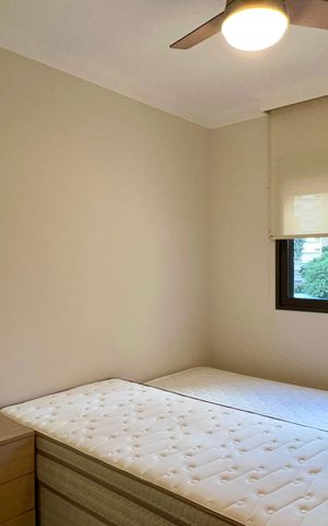 Apartamento à venda com 165m², 4 quartos e 3 vagas Apartamento à venda com 165m², 4 quartos e 3 vagasSuíte 1