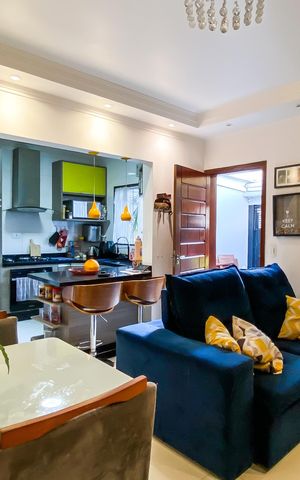 Casa à venda com 68m², 2 quartos e 2 vagas Casa à venda com 68m², 2 quartos e 2 vagasSala