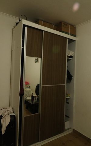 Casa à venda com 200m², 2 quartos e 2 vagasQuarto
