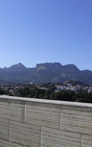 Apartamento para alugar com 350m², 4 quartos e 2 vagasVista da Sacada