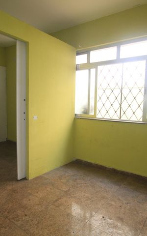 Casa à venda com 220m², 5 quartos e 4 vagasSala