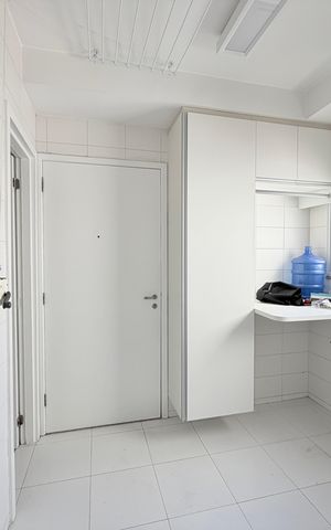 Apartamento à venda com 180m², 4 quartos e 3 vagasÁrea de Serviço