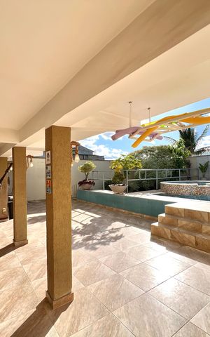 Casa à venda com 320m², 3 quartos e 3 vagas Casa à venda com 320m², 3 quartos e 3 vagasÁrea gourmet