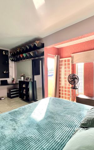 Casa à venda com 320m², 3 quartos e 3 vagas Casa à venda com 320m², 3 quartos e 3 vagasQuarto Suíte