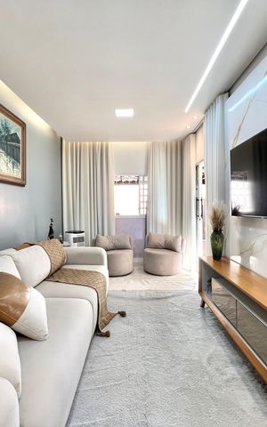 Casa à venda com 320m², 3 quartos e 3 vagas Casa à venda com 320m², 3 quartos e 3 vagasSala de TV