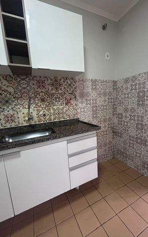 Apartamento à venda com 75m², 3 quartos e 2 vagas Apartamento à venda com 75m², 3 quartos e 2 vagasCozinha