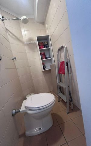 Apartamento à venda com 75m², 3 quartos e 2 vagas Apartamento à venda com 75m², 3 quartos e 2 vagasBanheiro