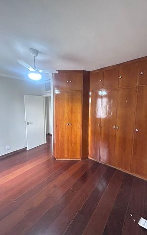 Apartamento à venda com 75m², 3 quartos e 2 vagas Apartamento à venda com 75m², 3 quartos e 2 vagasQuarto