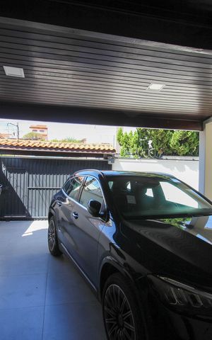 Casa para alugar com 250m², 4 quartos e 5 vagas Casa para alugar com 250m², 4 quartos e 5 vagasÁrea comum