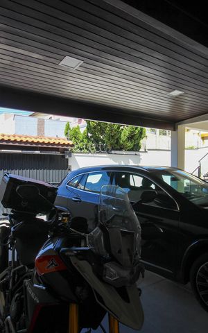 Casa para alugar com 250m², 4 quartos e 5 vagas Casa para alugar com 250m², 4 quartos e 5 vagasÁrea comum