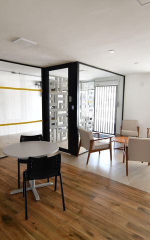 Studio para alugar com 36m², 1 quarto e 1 vagaHall social
