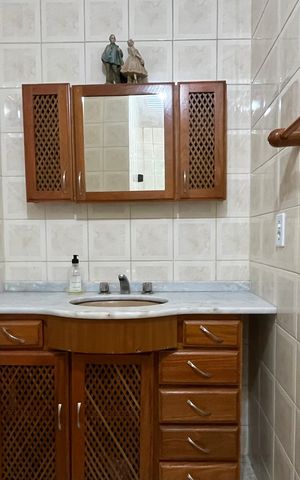 Apartamento à venda com 90m², 3 quartos e sem vaga Apartamento à venda com 90m², 3 quartos e sem vagaBanheiro social
