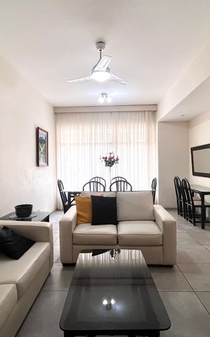 Apartamento à venda com 90m², 3 quartos e sem vaga Apartamento à venda com 90m², 3 quartos e sem vagaSala