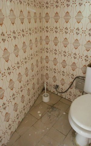Apartamento à venda com 80m², 3 quartos e sem vagaBanheiro