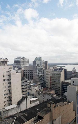 Apartamento à venda com 135m², 3 quartos e 1 vagaQuarto 2 Vista