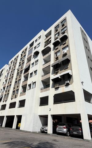 Apartamento à venda com 64m², 2 quartos e 1 vaga Apartamento à venda com 64m², 2 quartos e 1 vagaFachada