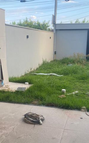Casa para alugar com 93m², 2 quartos e 3 vagas