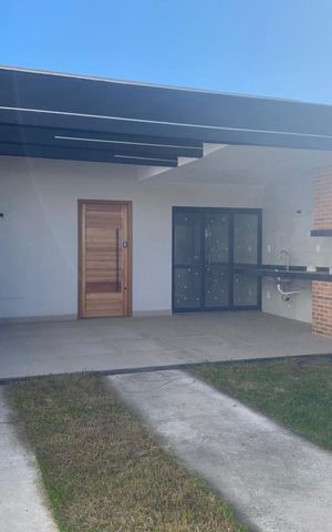 Casa para alugar com 93m², 2 quartos e 3 vagas