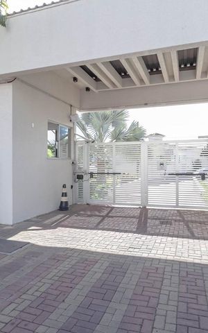 Apartamento para alugar com 70m², 2 quartos e 1 vaga Apartamento para alugar com 70m², 2 quartos e 1 vagaFachada