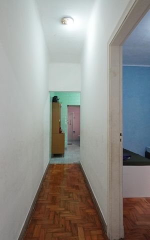 Casa à venda com 250m², 2 quartos e 1 vagaCorredor