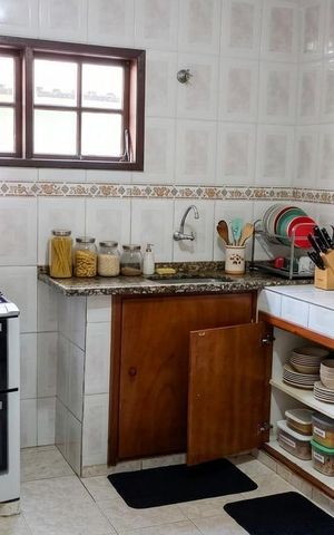 Casa para alugar com 500m², 4 quartos e 4 vagas Casa para alugar com 500m², 4 quartos e 4 vagasCozinha