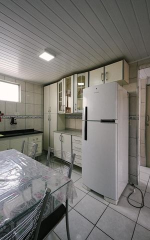 Apartamento à venda com 46m², 2 quartos e 1 vaga Apartamento à venda com 46m², 2 quartos e 1 vagaCozinha