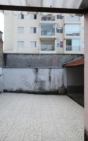 Casa para alugar com 110m², 2 quartos e 4 vagasÁrea de Serviço