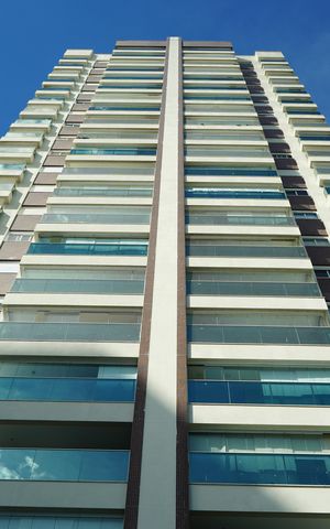 Apartamento para alugar com 95m², 3 quartos e 2 vagasFachada