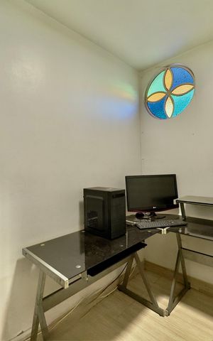 Apartamento à venda com 95m², 3 quartos e 1 vaga Apartamento à venda com 95m², 3 quartos e 1 vagaEscritório