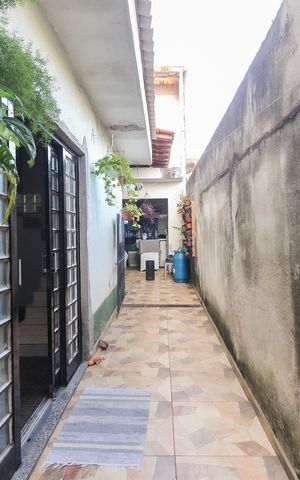 Casa para alugar com 240m², 3 quartos e 1 vaga Casa para alugar com 240m², 3 quartos e 1 vagaCorredor Externo