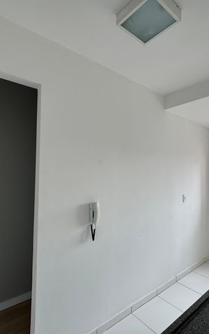 Apartamento à venda com 48m², 2 quartos e 1 vaga Apartamento à venda com 48m², 2 quartos e 1 vagaCozinha e Área de Serviço