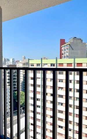 Studio para alugar com 27m², 1 quarto e sem vaga Studio para alugar com 27m², 1 quarto e sem vagaVaranda
