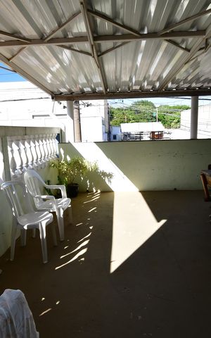 Casa à venda com 350m², 3 quartos e 3 vagasQuarto 2 - Vista