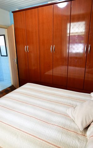 Casa à venda com 350m², 3 quartos e 3 vagasQuarto 3 - Suíte