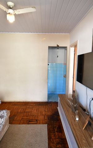 Casa à venda com 350m², 3 quartos e 3 vagasSala