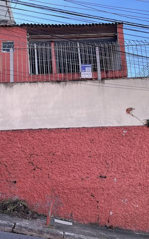 Casa para alugar com 180m², 2 quartos e 2 vagas Casa para alugar com 180m², 2 quartos e 2 vagasFachada+Placa